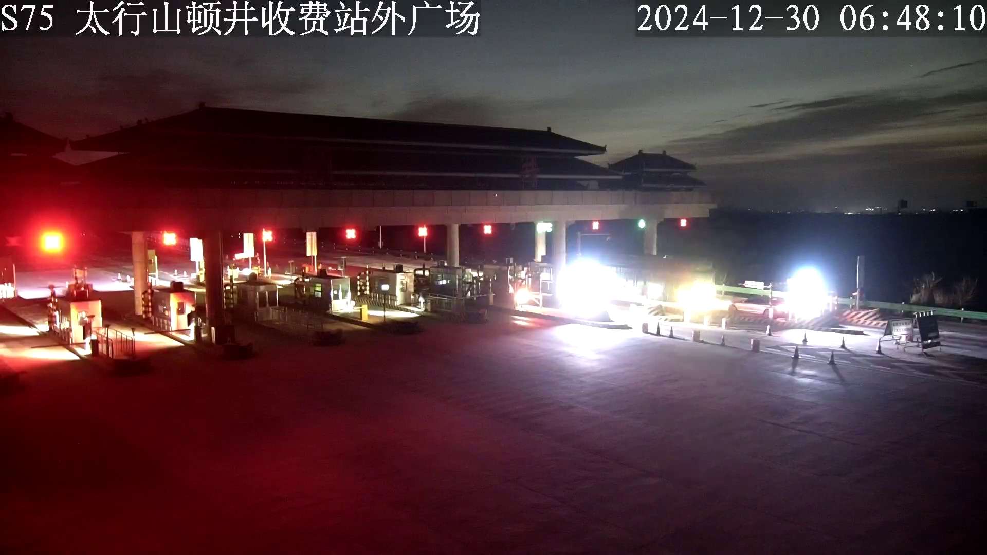 顿井外广场 (服务器)_001_2024-12-30-06-48-10.jpg 顿井外广场 (服务器)_001_2024-12-30-06-48-10.jpg